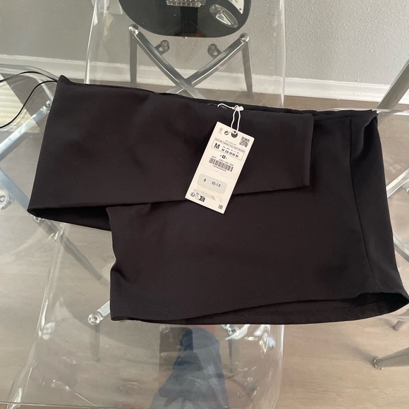 Zara Elegant Black Crop Top - Picture 2 of 4